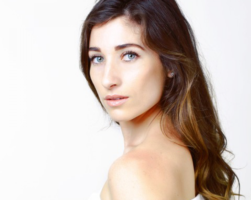 Mia DiLena